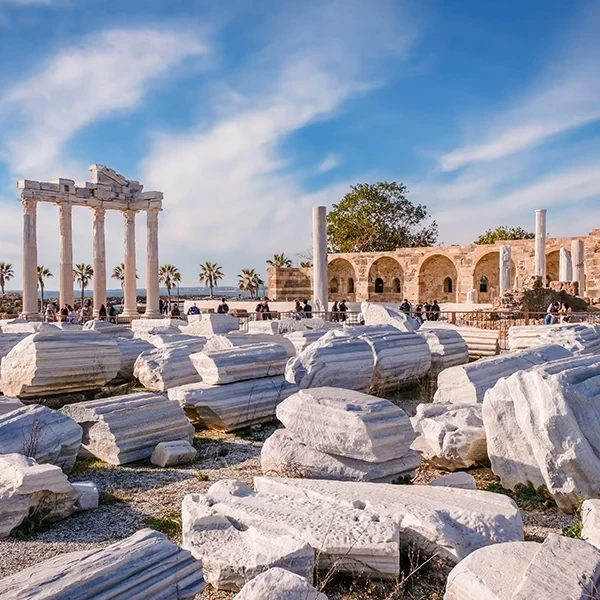 زيارة بلدة مانفجات و بلدة سيدا الأثرية