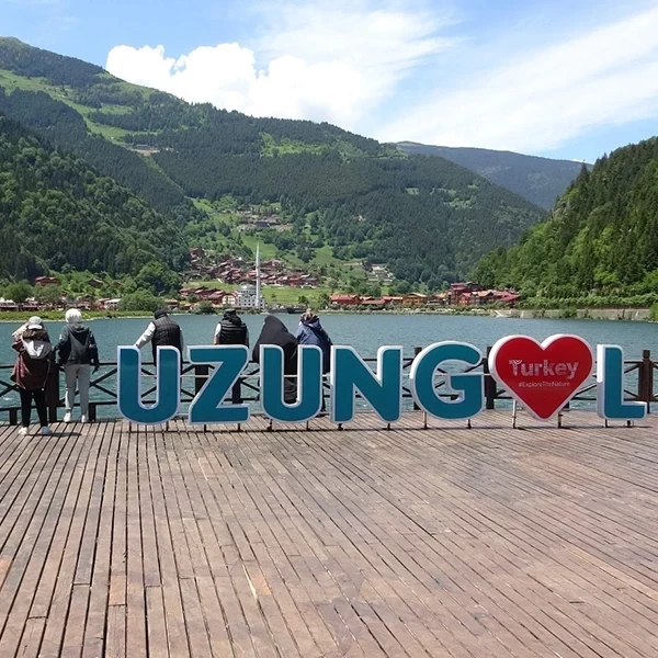 التوجه إلى بحيرة أوزونجول