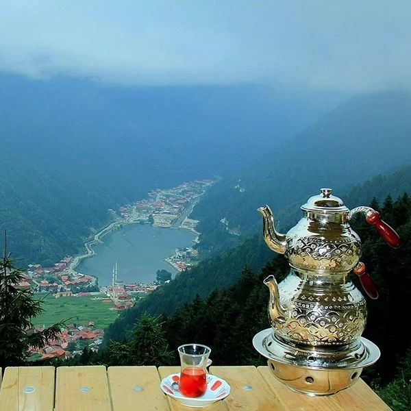 التوجه إلى بحيرة أوزونجول