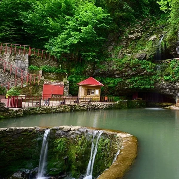 زيارة مغارة تشال