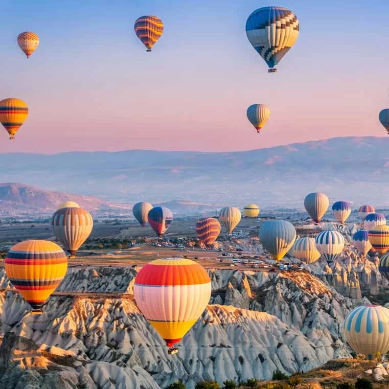 Heading in the morning to the balloon tour,