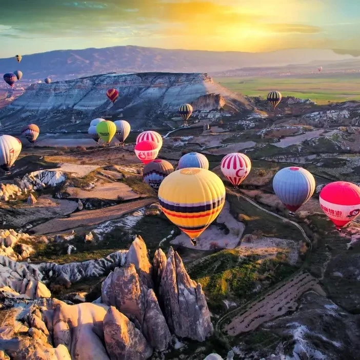 Heading in the morning to the balloon tour,