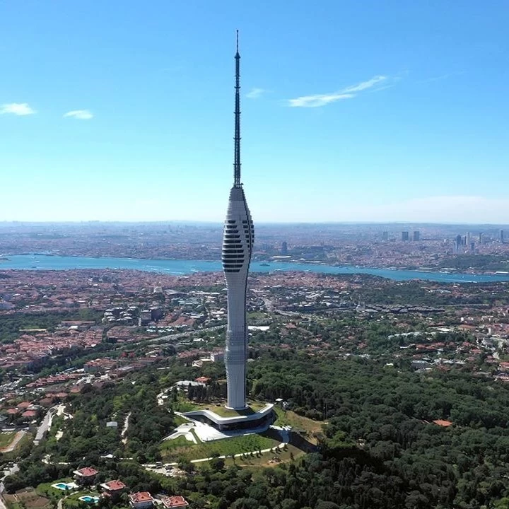 صالة العيد في مسجد تشاميلجا