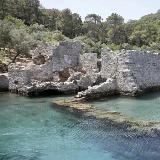 زيارة شاطئ كليوبترا