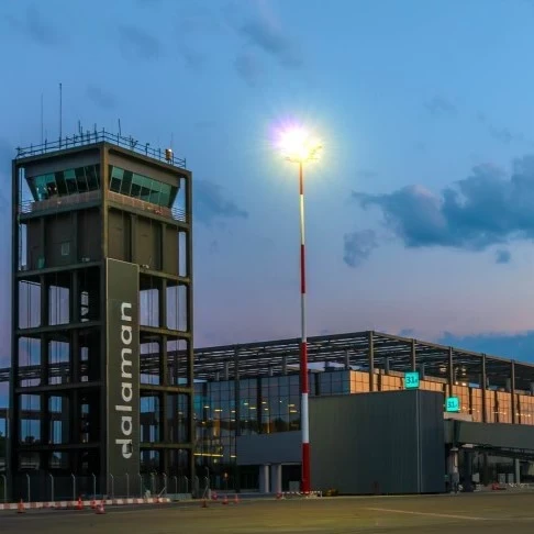 تسجيل الخروج من الفندق