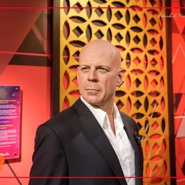 رحلة زمنية شيقة