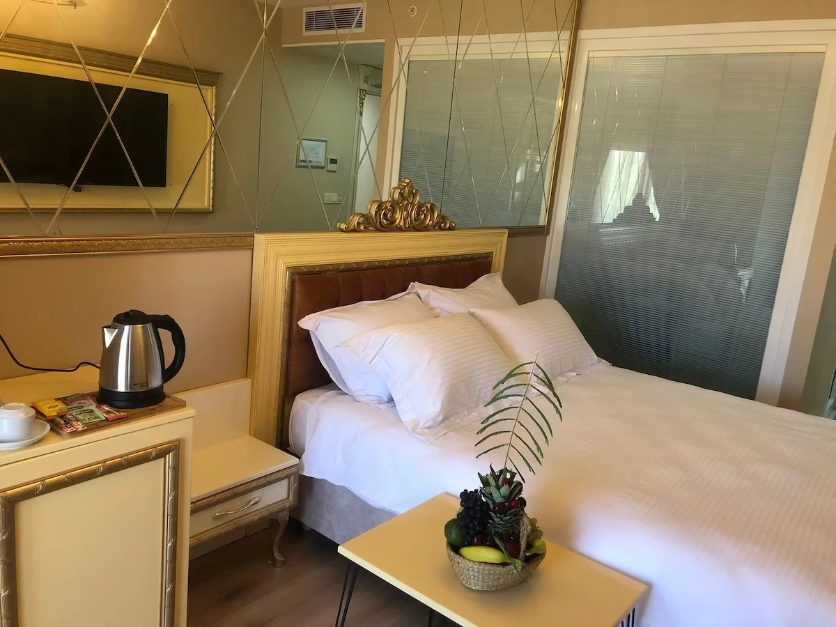 Golden Hill Hotel Downtown