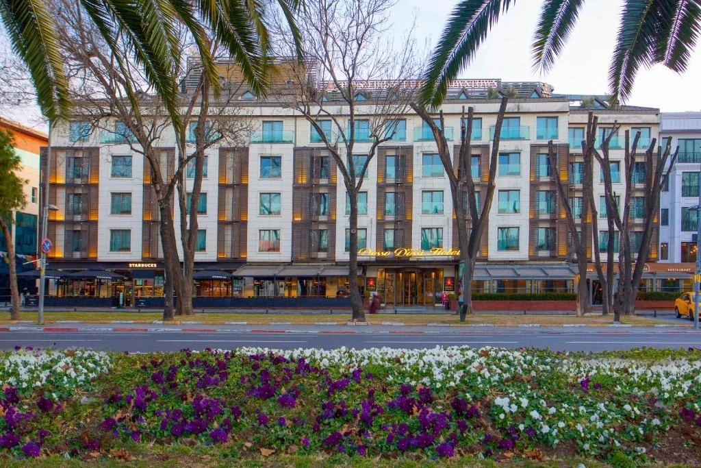 Dosso Dossi Hotels Downtown