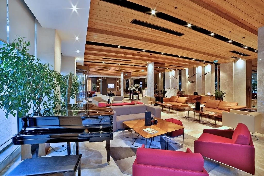 Dosso Dossi Hotels Downtown