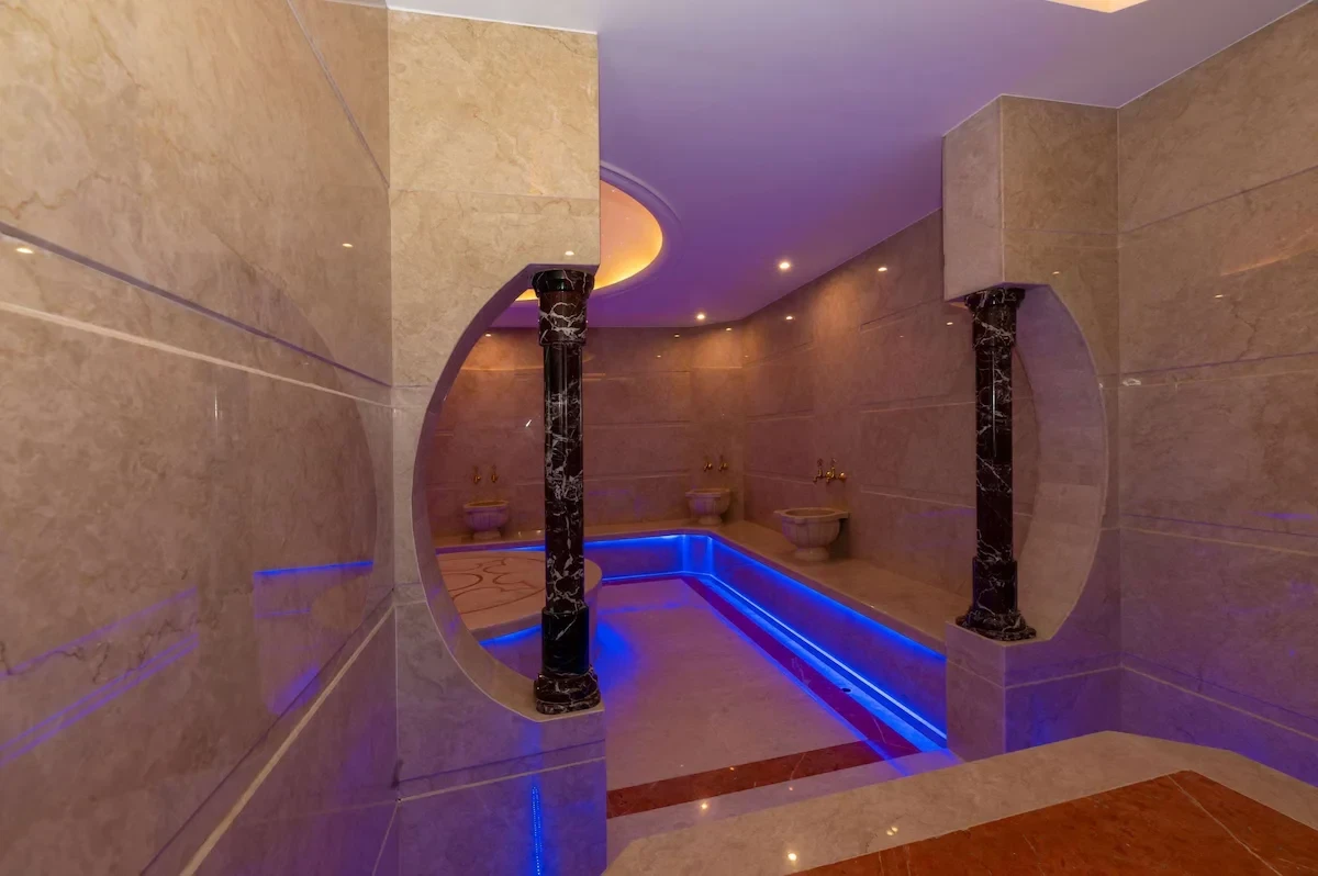 Ramada by Wyndham Istanbul Pera