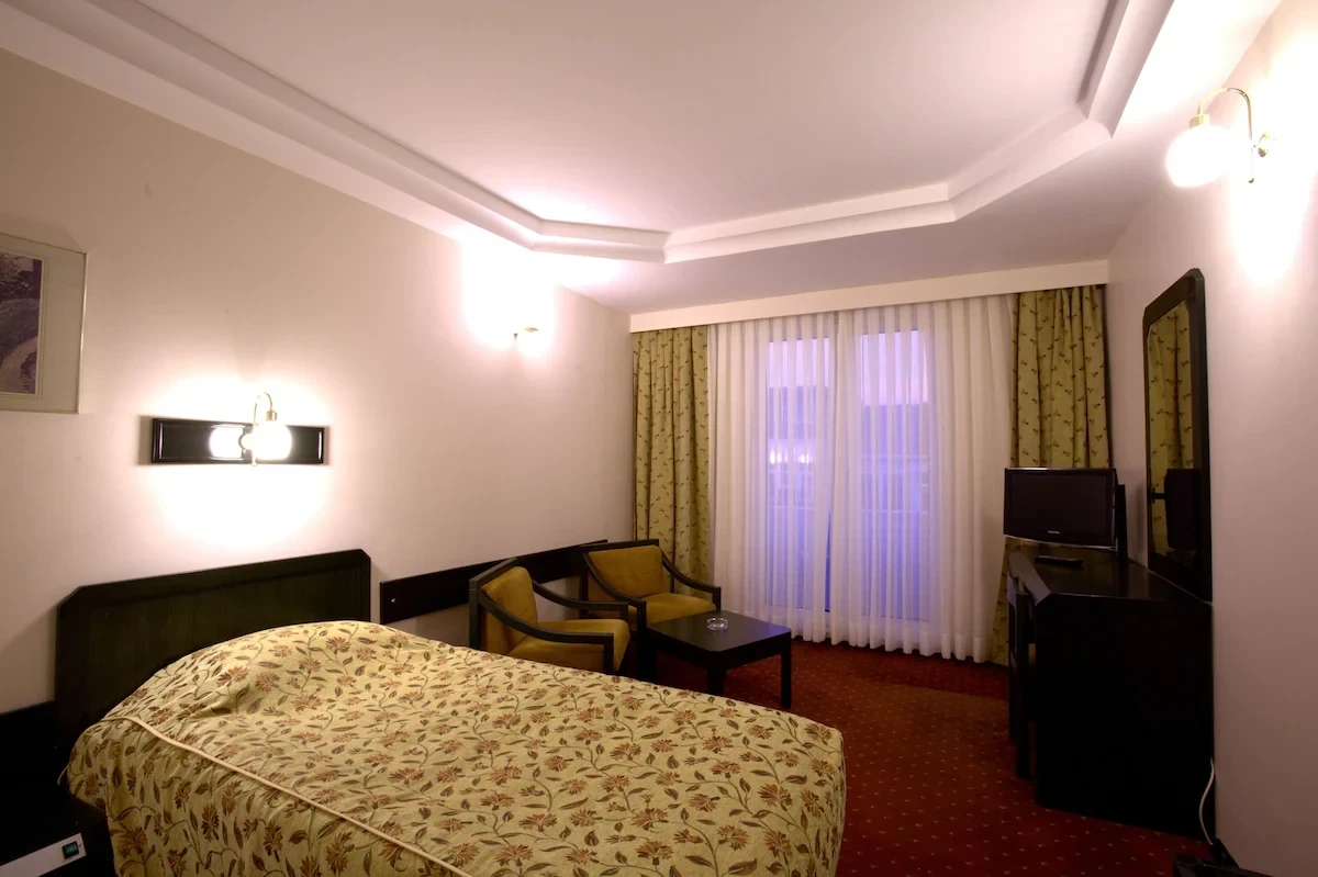 Istanbul Royal Hotel