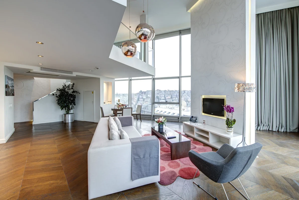 The Elysium Taksim Special Class