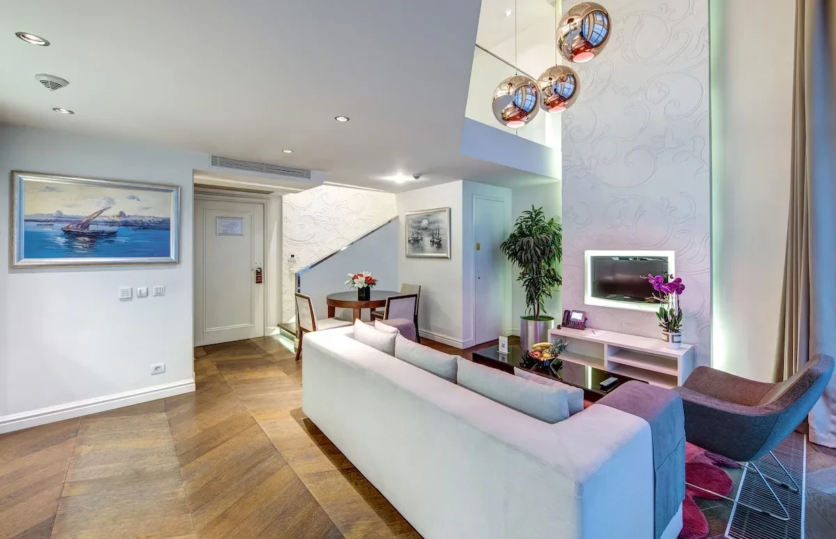 The Elysium Taksim Special Class