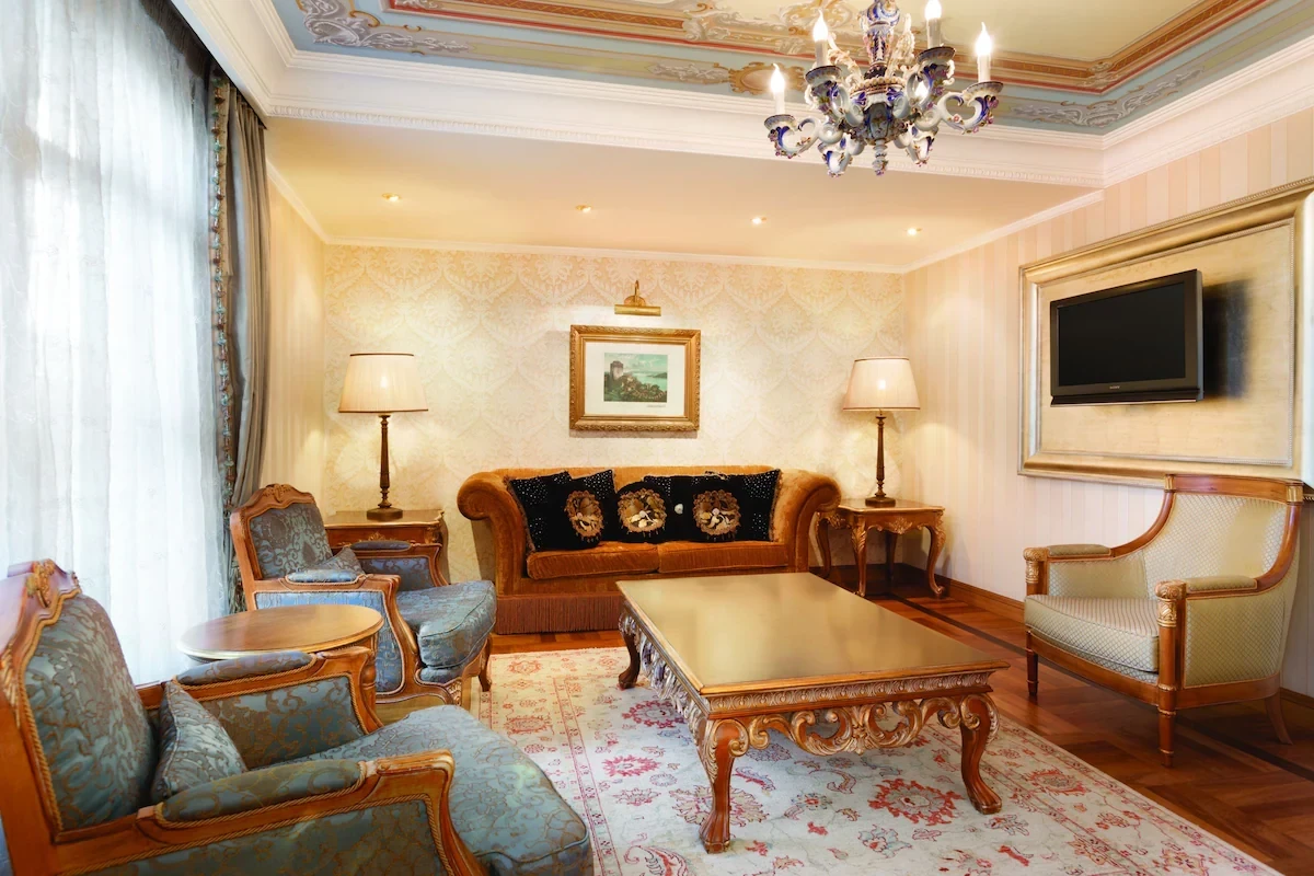 Crowne Plaza Istanbul - Old City, An IHG Hotel