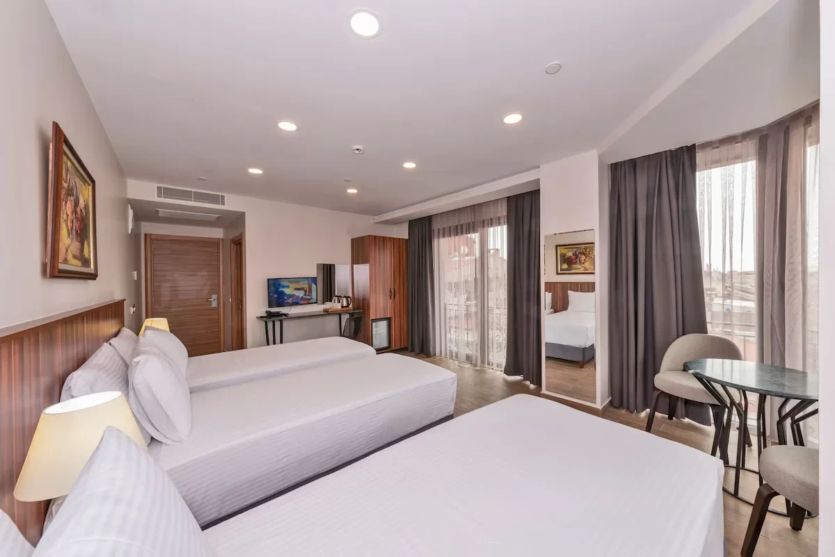 La Wisteria Boutique Hotel