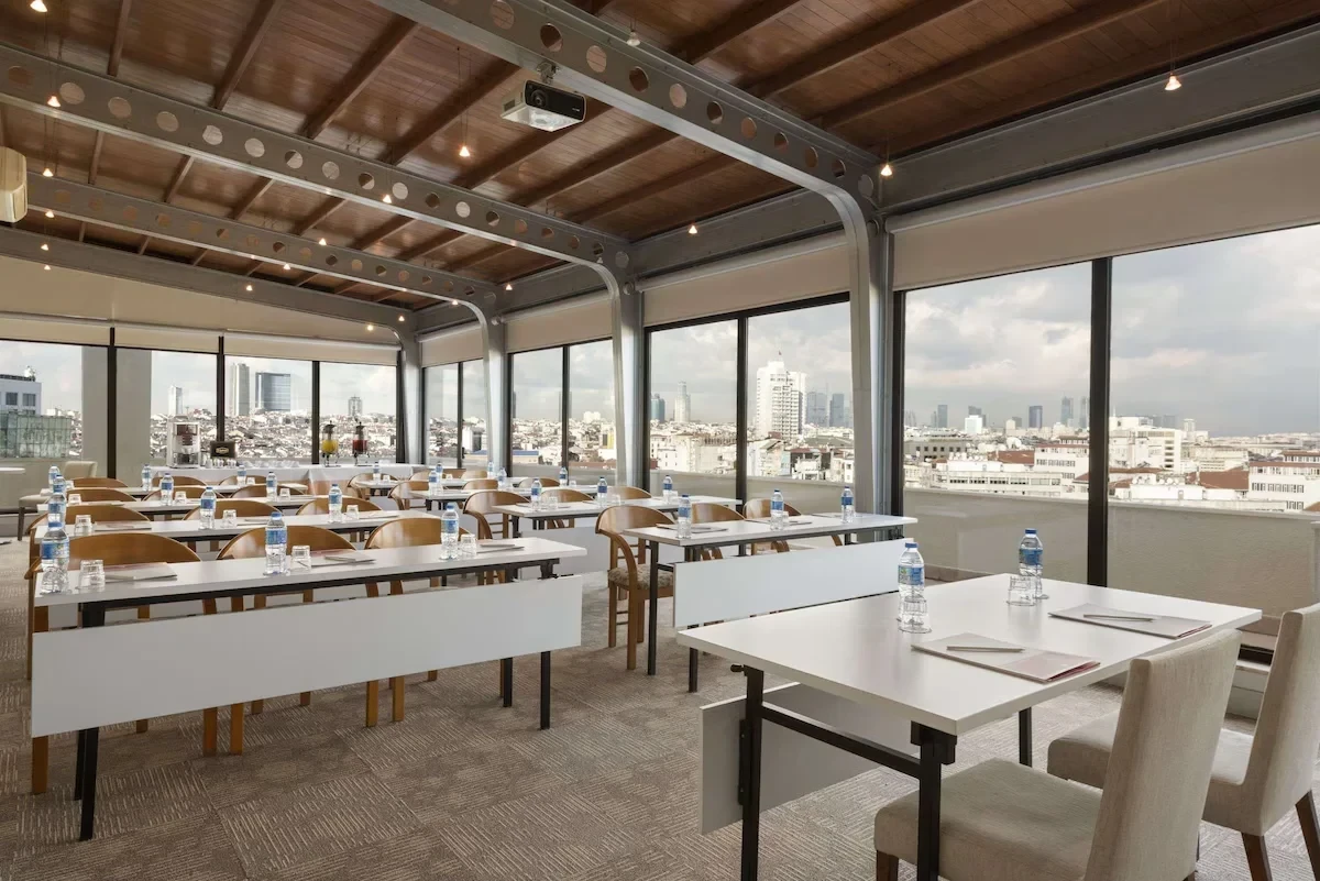 Ramada by Wyndham Istanbul Taksim