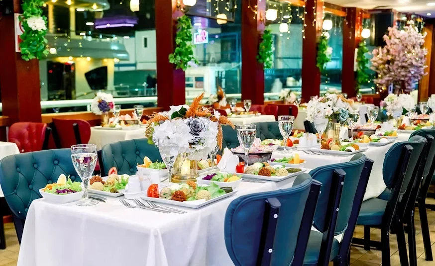 Bosphorus Night Cruise Tour with Dinner and Turkish Shows