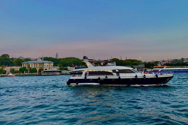 Bosphorus Sunset Cruise on a Luxury Yacht