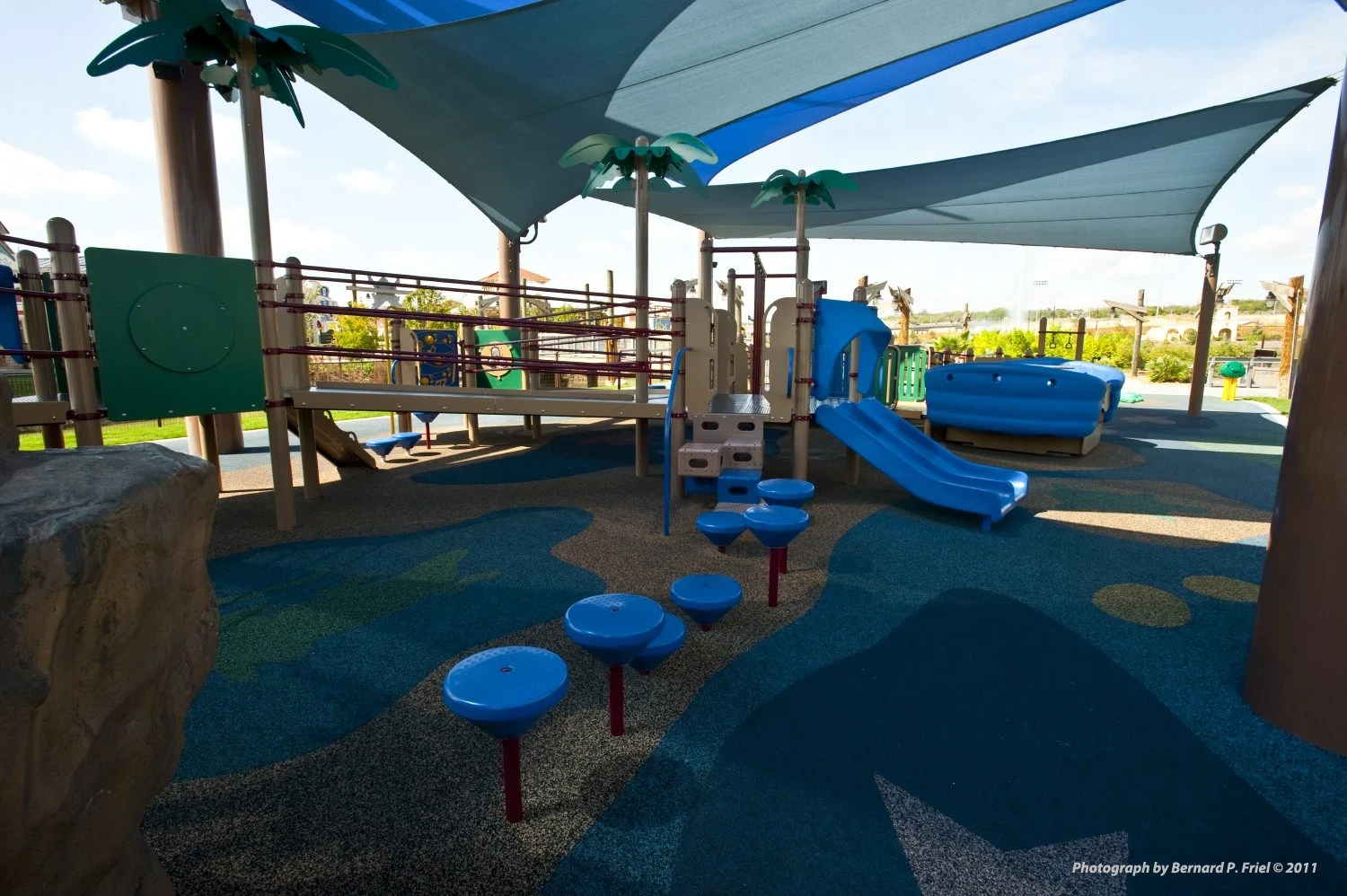 دخول مدينة ملاهي جزيرة القراصنة