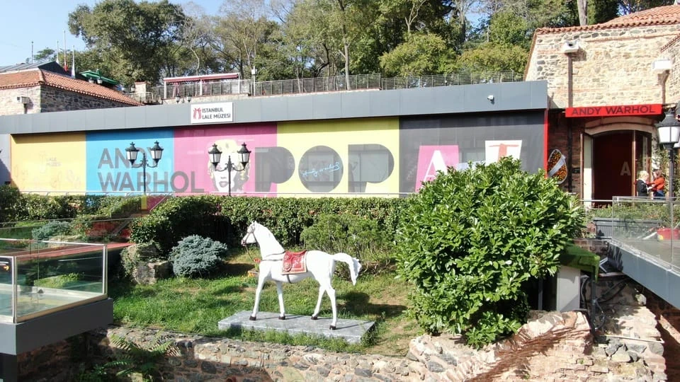 زيارة متحف التوليب في إسطنبول