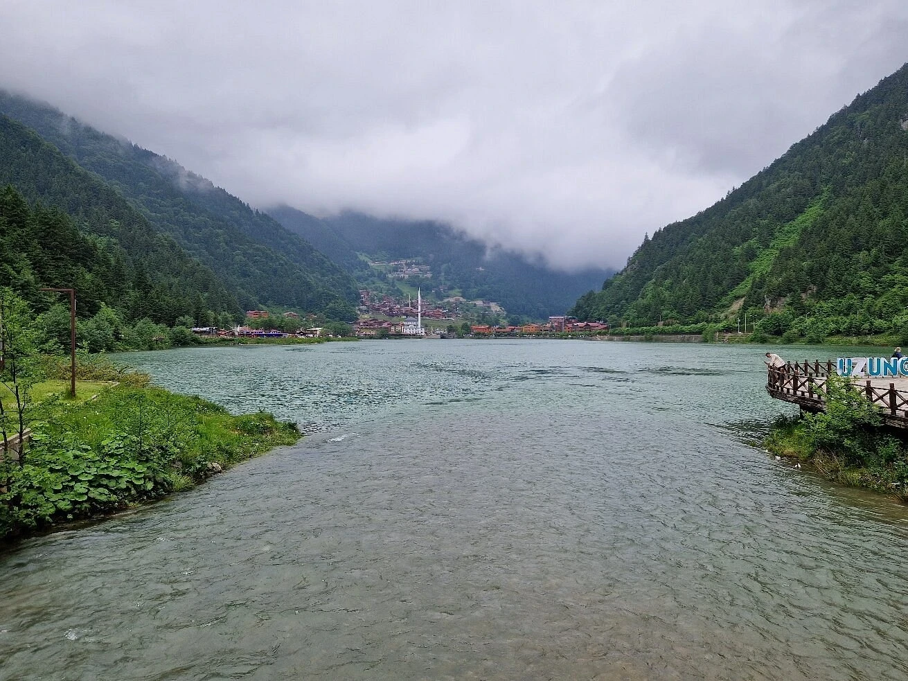 جولة بحيرة أوزنغول وتجربة الشاي التركي