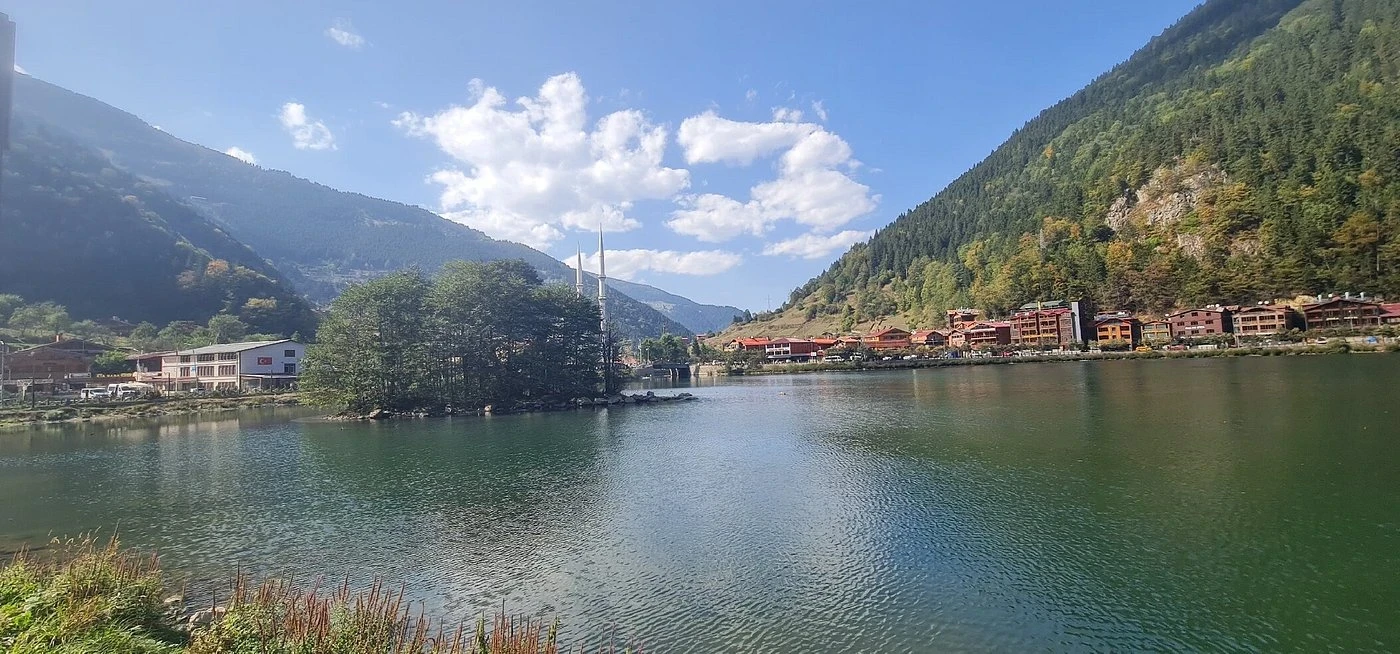 Daily Uzungöl Tour: Lake, Mountains & Forest Expedition