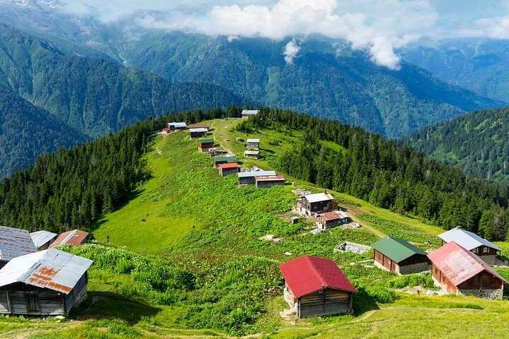 جولة لمدة 11 يومًا في شرق البحر الأسود – من ريزا إلى الأرخبيل الشرقي