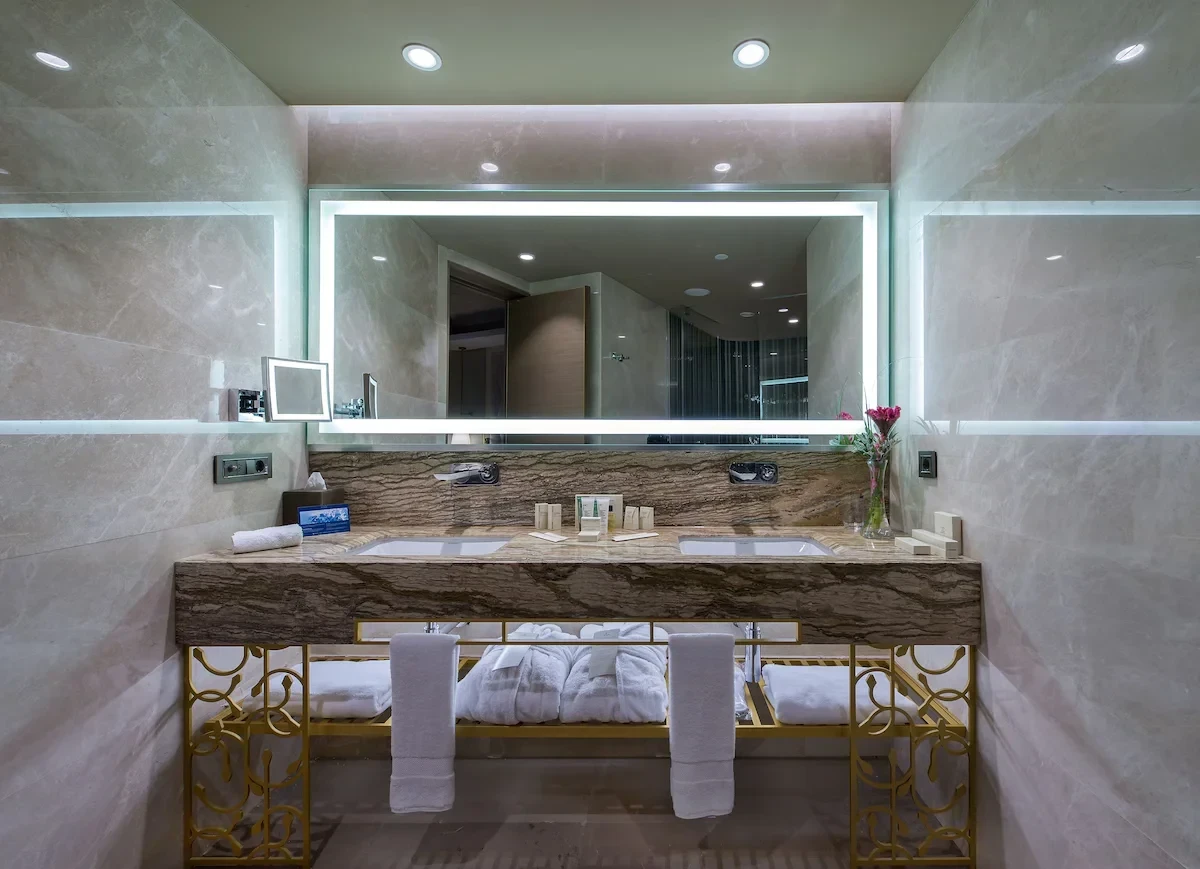 فندق هيلتون إسطنبول كوزياتاغي