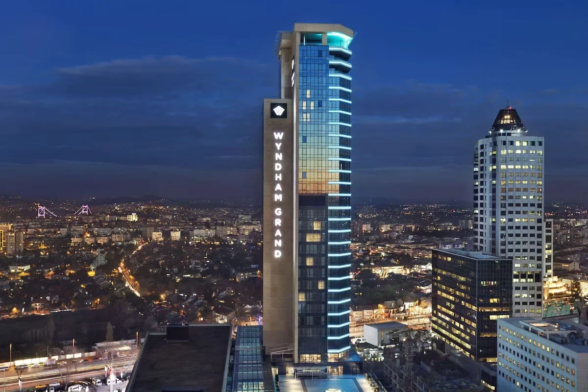 Wyndham Grand Levent Hotel