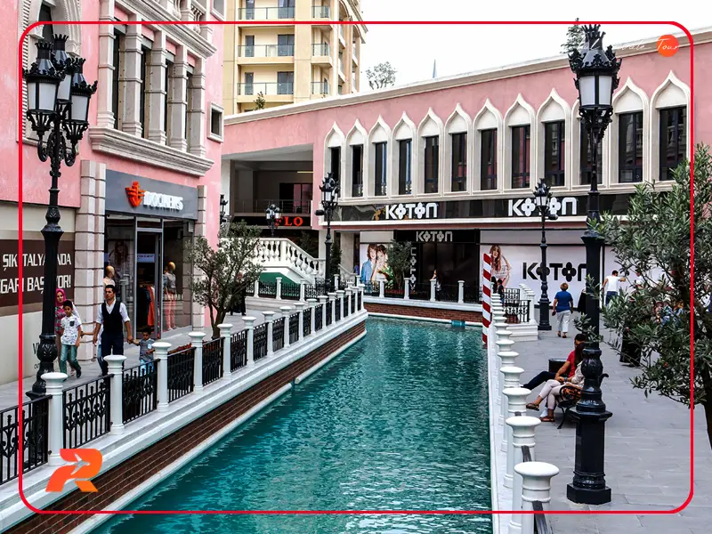 Venezia Mall stores